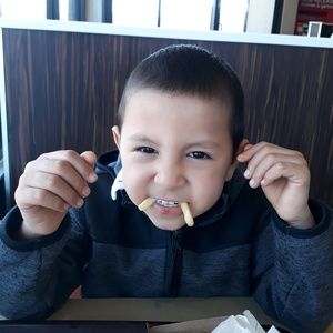 Meet your Posher, Ali